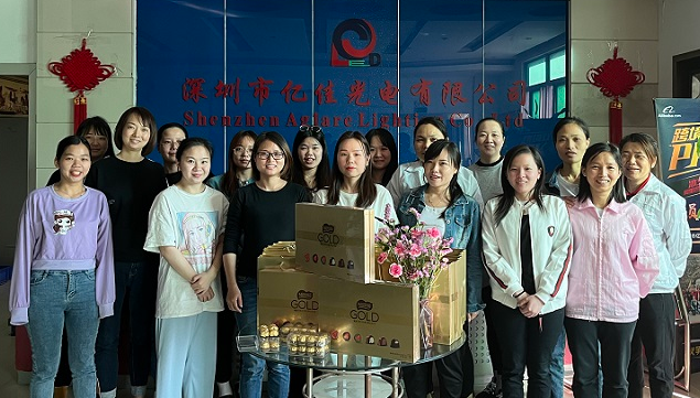 情暖三月！！豪门国际官网集团祝所有女神节日快乐 