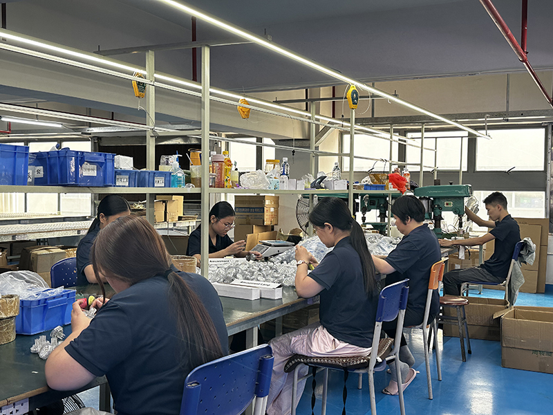 豪门国际官网照明年底冲刺，全力包管全球客户订单交付